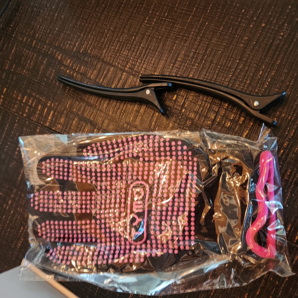 Pink Hair Straightener - Picture 3 of 6
